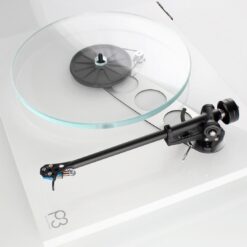 Rega Planar 3 vinüülplaadimängija
