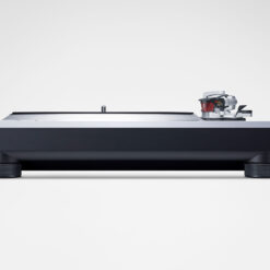 Technics SL-1500C vinüülplaadimängija, külgvaade