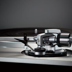 Technics SL-1500C vinüülplaadimängija käpa detailid