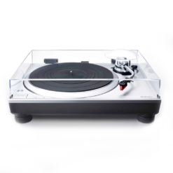 Technics SL-1500C vinüülplaadimängija tolmukattega