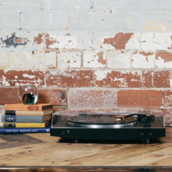 Audio-Technica AT-LP3 automaatne vinüülplaadimängija