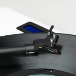 Pro-Ject Juke Box E helivõimendiga vinüülplaadimängija - Pilt 3
