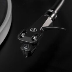 Audio-Technica AT-LP5x otseveoline vinüülplaadimängija