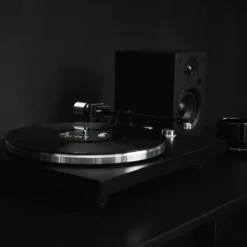 Argon Audio TT Black vinüülplaadimängija