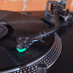 Audio-Technica AT-LP120X vinüülplaadimängija