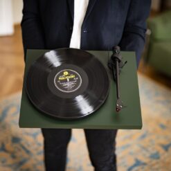 Pro-Ject Debut Carbon-EVO