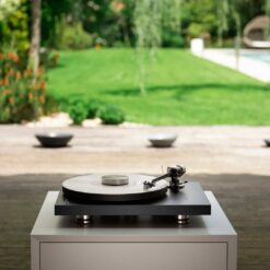 Pro-Ject Debut PRO vinüülplaadimängija