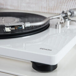 Denon DP-400 poolautomaatne vinüülplaadimängija - Pilt 14