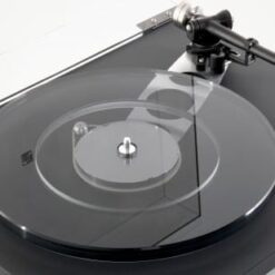 Rega Planar 6 stiilne vinüülplaadimängija - Pilt 3