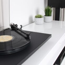 Rega Planar 6 stiilne vinüülplaadimängija - Pilt 6