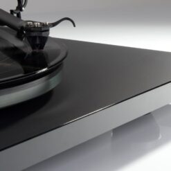 Rega Planar 6 stiilne vinüülplaadimängija - Pilt 5