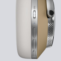 Bowers&Wilkins PX8, juhtnuppud