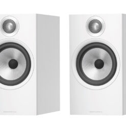 Bowers & Wilkins 606 auhinnatud riiulikõlarid