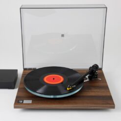 Rega Planar 3 50th Anniversary Edition vinüülplaadimängija - Pilt 4
