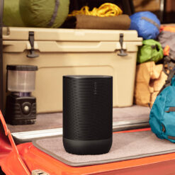 Sonos Move 2 kõlar matkal, must