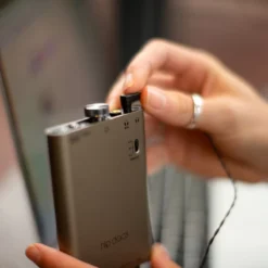 iFi Audio hip dac 3 DAC/kõrvaklapivõimendi