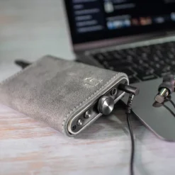 iFi Audio hip dac 3 DAC/kõrvaklapivõimendi koos vutlariga