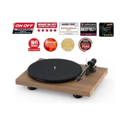 Pro-Ject Debut Carbon Evo vinüülplaadimängija erinevad auhinnad