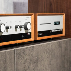 Leak Stereo 130 põhine stereosüsteem