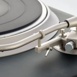 Denon DP-3000NE vinüülplaadimängija käpp