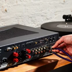 Cambridge Audio CXA81MKII integreeritud helivõimendi
