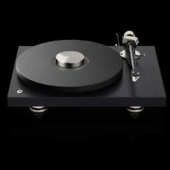 Pro-Ject Debut PRO B balansseeritud väljundiga vinüülplaadimängija