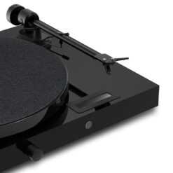 Pro-Ject Juke Box E1 helivõimendusega viinüülplaadimängija