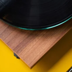Pro-Ject T2 Super Phono vinüülplaadimängija