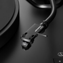 Audio-Technica AT-LP8X poolautomaatne vinüülplaadimängija