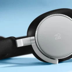Beoplay H100 Dolby Atmos toega juhtmevabad kõrvaklapid