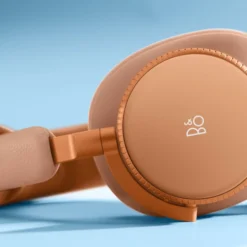 Beoplay H100 Dolby Atmos toega juhtmevabad kõrvaklapid