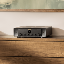 Marantz Model 60n HEOS toe ja HDMI-sisendiga integreeritud helivõimendi