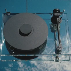 Pro-Ject XA B balansseeritud väljundiga vinüülplaadimängija