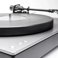 Cambridge Audio Alva TT V2 eelvõimenduse ja MC-tüüpi helipeaga vinüülplaadimängija