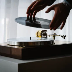 Pro-Ject Classic Reference vinüülplaadimängija