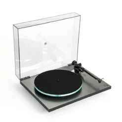Rega Planar 3 RS vinüülplaadimängija