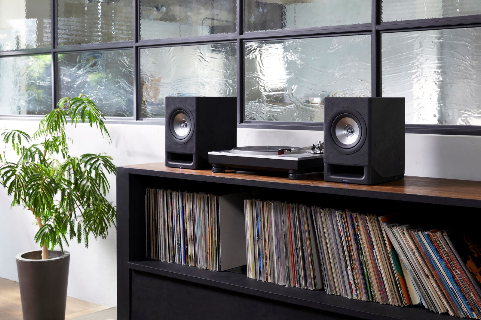 Technics SC-CX700 aktiivkõlarid