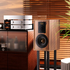 Wharfedale Aston riiulikõlarid