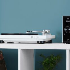 Denon DP-450USB poolautomaatne USB-ühendusega vinüülplaadimängija