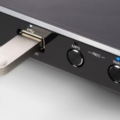Denon DP-450USB poolautomaatne USB-ühendusega vinüülplaadimängija