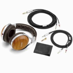 Denon AH-D9200 suletud tüüpi kõrvaklapid