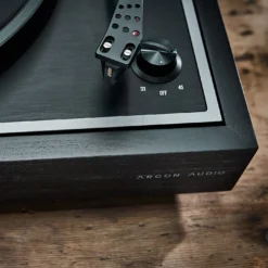 Argon Audio TT Signature manuaalne eelvõimendita vinüülplaadimängija
