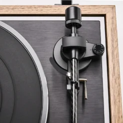 Argon Audio TT Signature manuaalne eelvõimendita vinüülplaadimängija