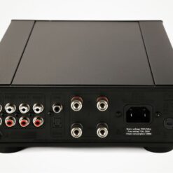 Rega Brio MK7 integreeritud helivõimendi
