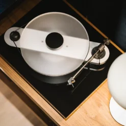 Pro-Ject Elemental Phono USB Final Edition vinüülplaadimängija - Pilt 6