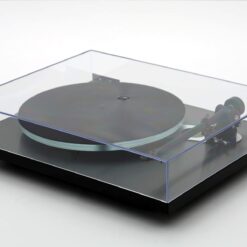 Rega Planar 3 Eco Special vinüülplaadimängija