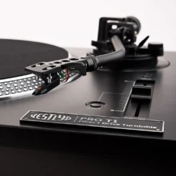 Vestlyd PRO T1 vinüülplaadimängija DJ-le