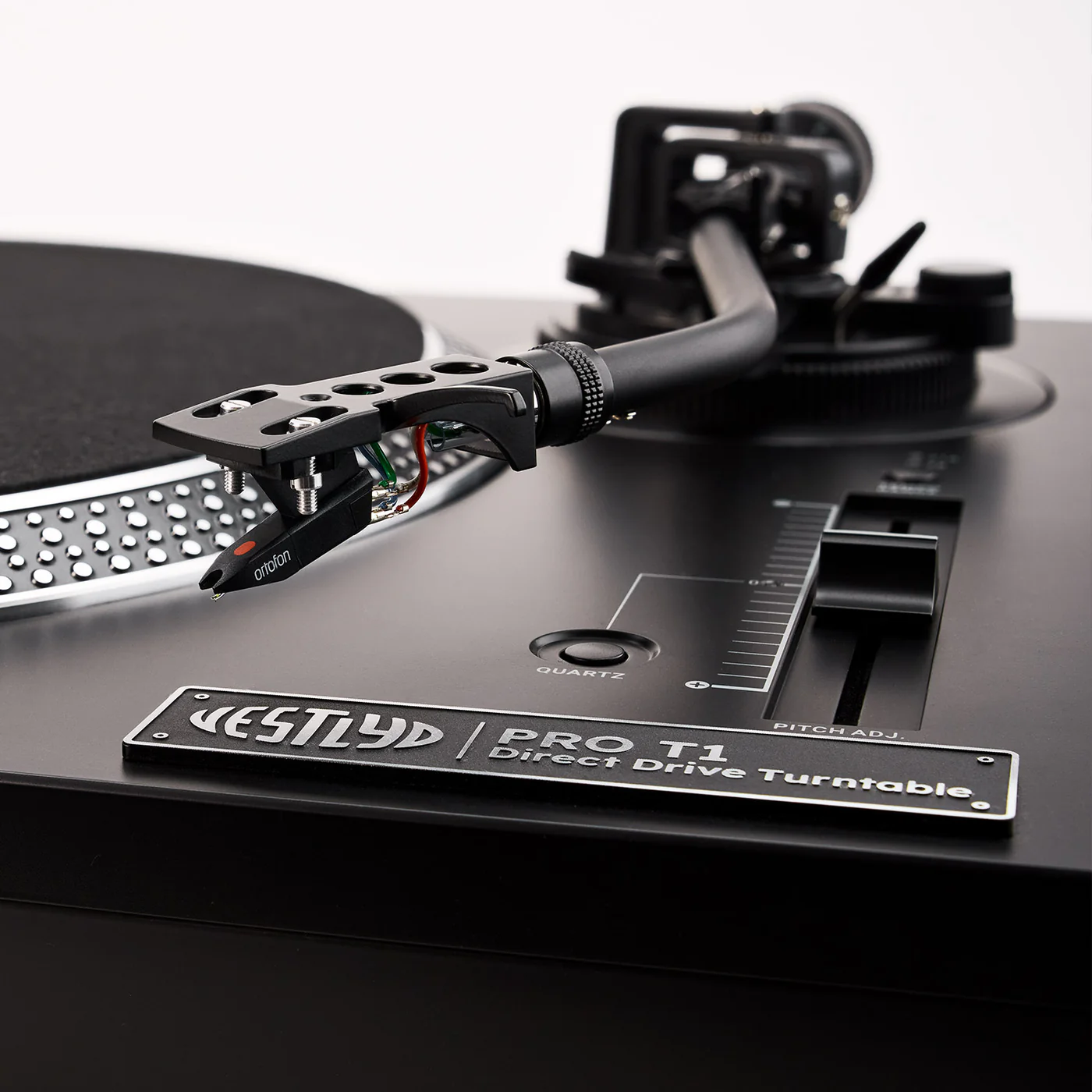 Vestlyd PRO T1 vinüülplaadimängija DJ-le