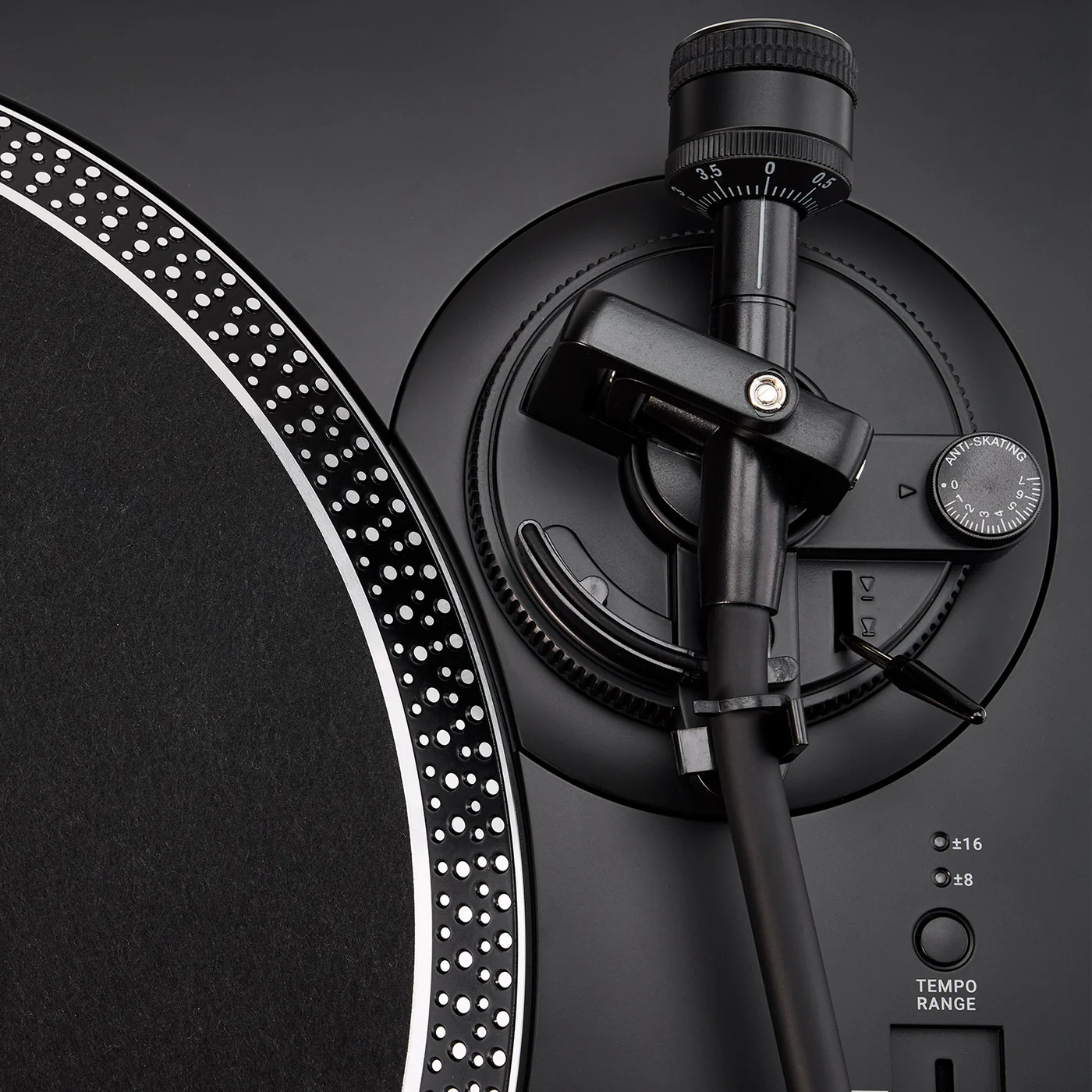 Vestlyd PRO T1 vinüülplaadimängija DJ-le