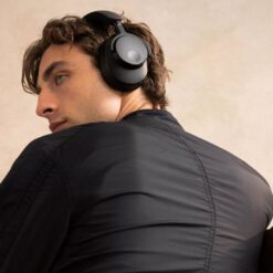 Cambridge Audio Melomania P100SE mürasummutavad juhtmevabad kõrvaklapid